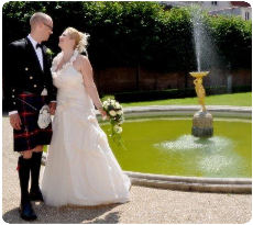 Schotse boodschappen in de Schotse winkel van The World of Scotland in 's-Gravendeel