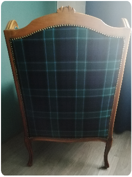 schotse ruiten uitzoeken in de tartan-o-theek van The World of Scotland