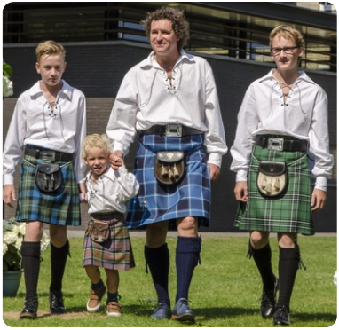 kilt huren kan je bij The World of Scotland in 's-Gravendeel